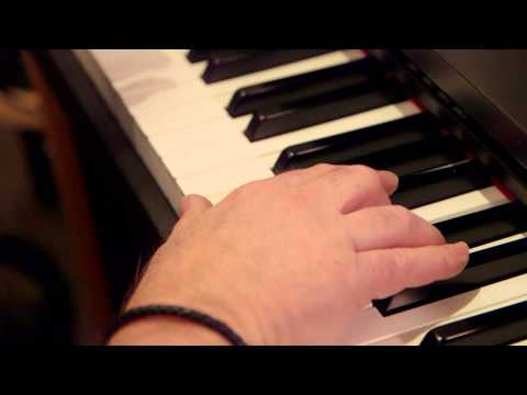 D'Addario NB1253 - Set Nickel Bronze Acoustic, Light, 12-53 по цене 1&nbsp;670.00 ₽