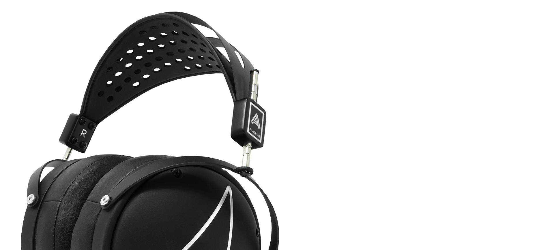 Audeze LCD-2 Classic Closed Back Black (no travel case) по цене 97 000 ₽