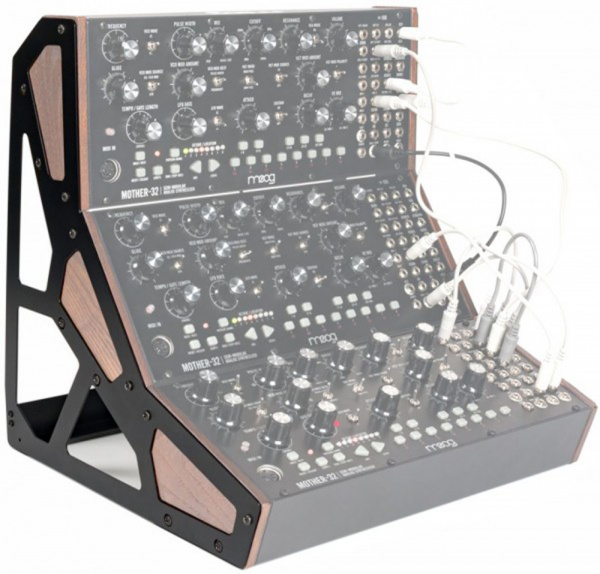 Moog Mother 3 Tier Rack Kit по цене 9 690 ₽