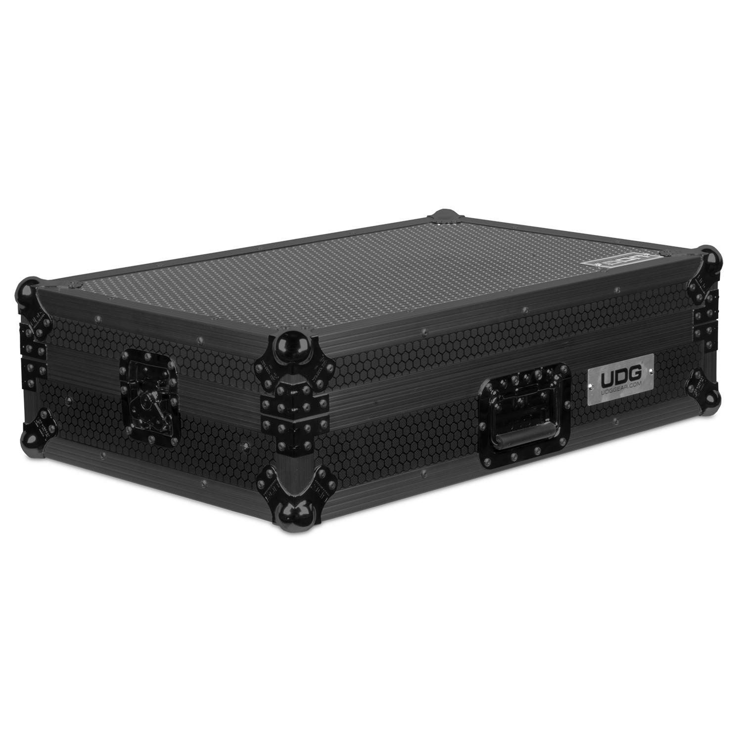 UDG Ultimate Flight Case NI Traktor Kontrol S8 Black Plus по цене 27 500 ₽