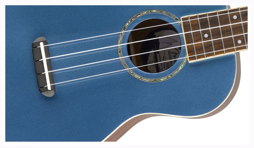 Fender Zuma Classic Ukulele Lake Placid Blue по цене 20 700 ₽