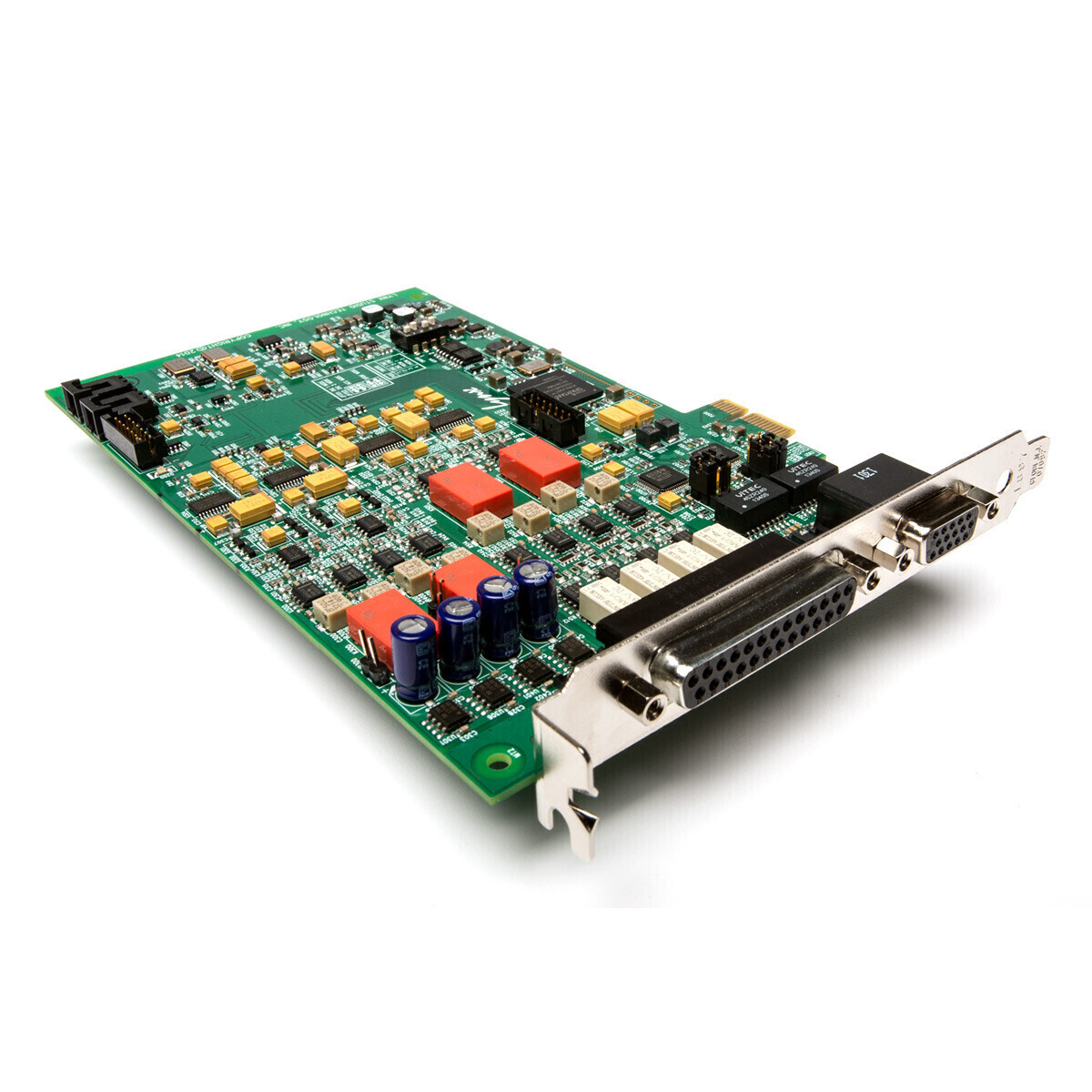 Lynx Studio E44 по цене 102&nbsp;000.00 ₽