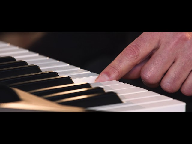 Behringer Wave по цене 100 000 ₽