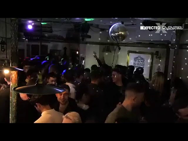 Korg B2-BK по цене 70 000 ₽