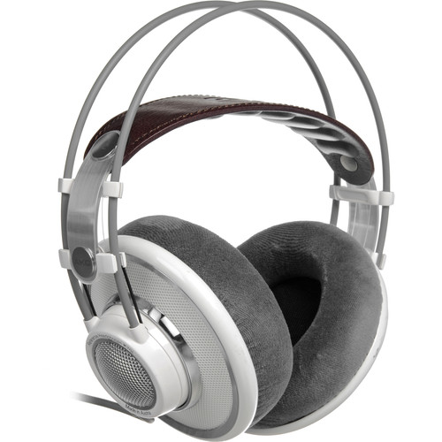 AKG K701 по цене 20 000 ₽