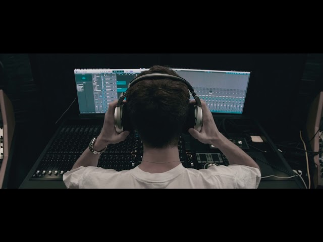 Neumann NDH 20 Black Edition по цене 121 700 ₽