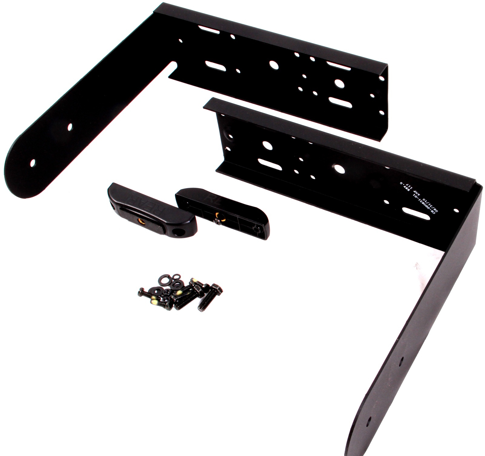 QSC K8 YOKE по цене 7 500 ₽