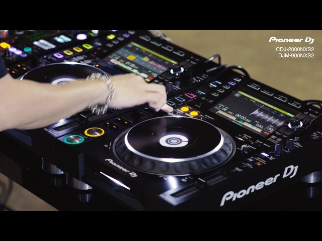 Pioneer DJM-900NXS2 по цене 494 985 ₽