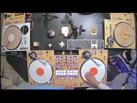 D'Addario NB1253 - Set Nickel Bronze Acoustic, Light, 12-53 по цене 1&nbsp;670.00 ₽