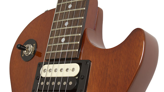 Epiphone Les Paul Studio LT Walnut по цене 28 250 ₽