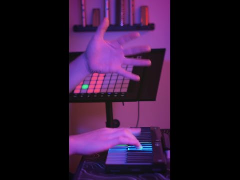 Behringer Wave по цене 100 000 ₽