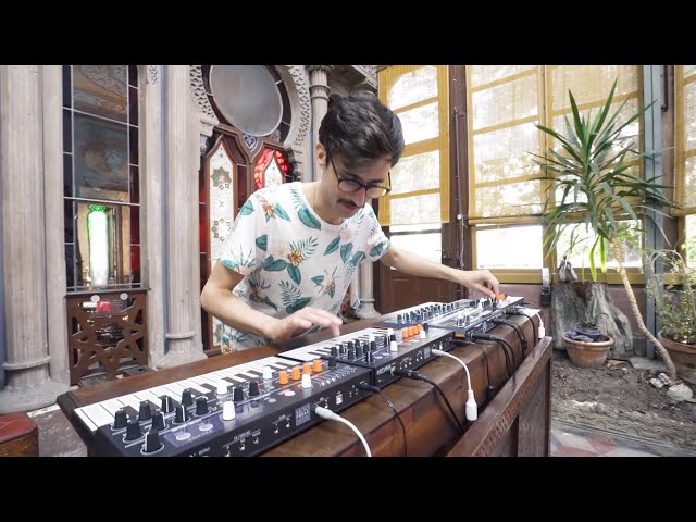 Arturia MicroFreak по цене 47 000 ₽