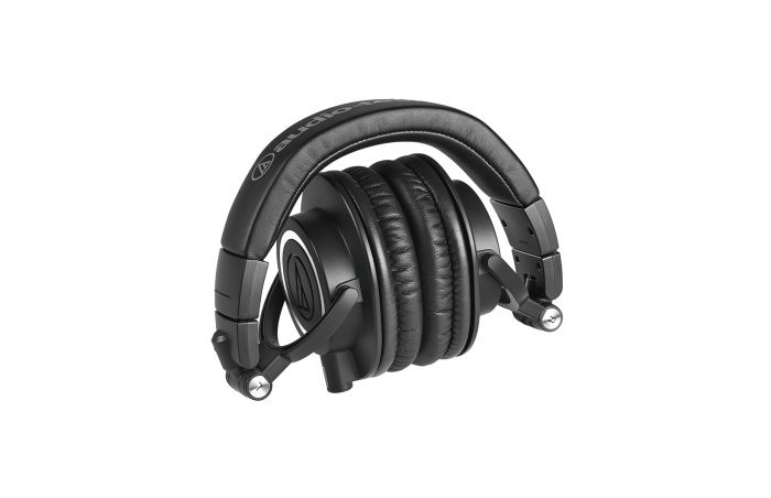Audio-Technica ATH-M50X Black по цене 16 720 ₽