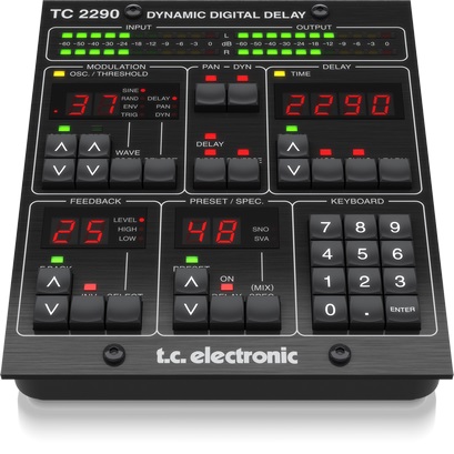 TC Electronic TC2290-DT по цене 25 800 ₽