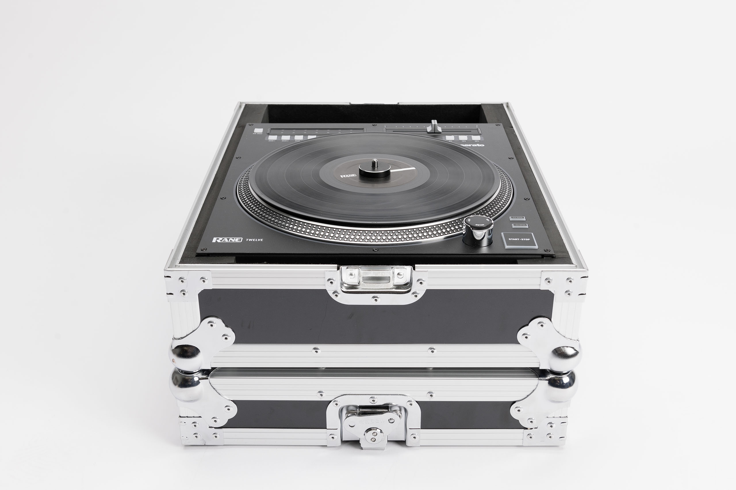 Magma DJ-Controller Case Twelve black/silver по цене 27 330 ₽