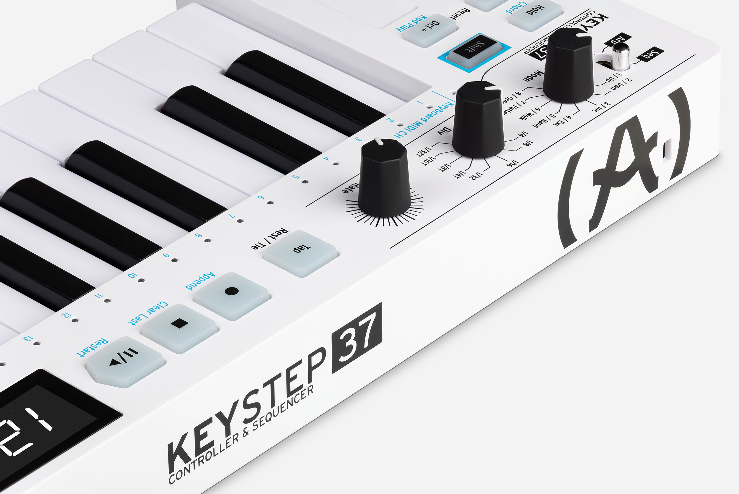 Arturia KeyStep 37 по цене 26 000 ₽