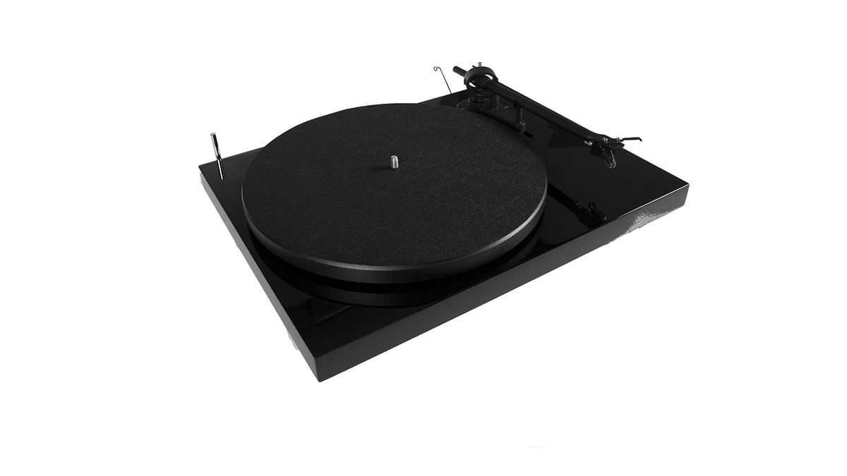 Pro-Ject Debut 3 DC Black OM5e по цене 40 490 ₽