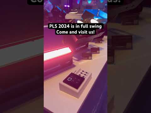 Behringer Wing-BK по цене 413 200 ₽