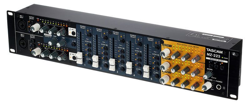 Tascam MZ-223 по цене 32 850 ₽
