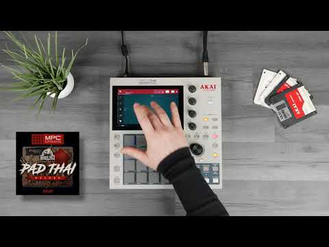 Akai MPC One Retro по цене 88 000 ₽