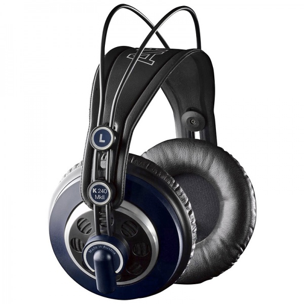 AKG K240 MK2 по цене 17 988 ₽