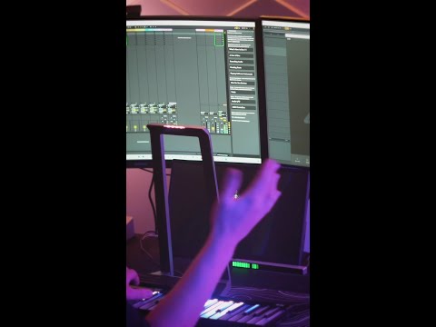 Behringer Wave по цене 100 000 ₽