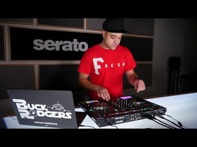 Roland DJ-505 по цене 108 000 ₽