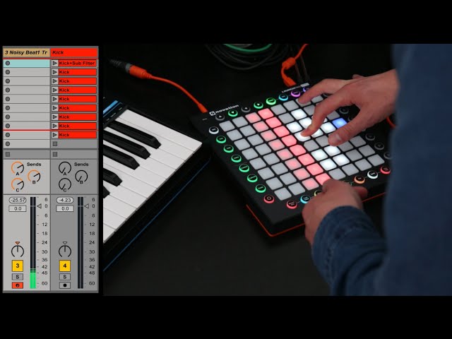 Novation Launchpad Pro по цене 30 200 ₽