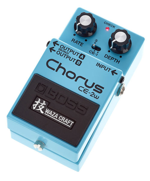 Boss CE-2W по цене 27 150 ₽