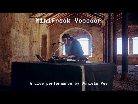Arturia MiniFreak Vocoder по цене 72 250 ₽