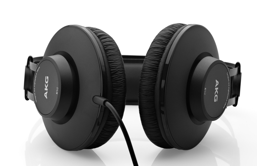 AKG K52 по цене 6 500 ₽