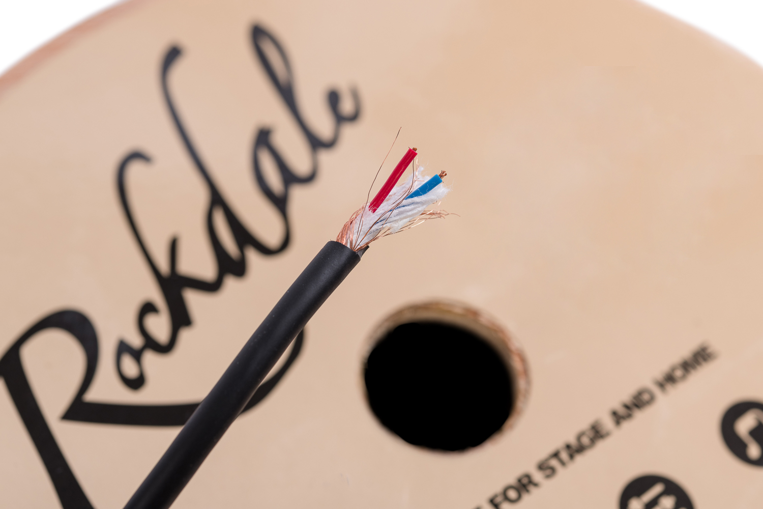 Rockdale M008 по цене 200 ₽