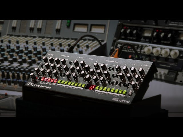 Roland SE-02 по цене 89 200 ₽