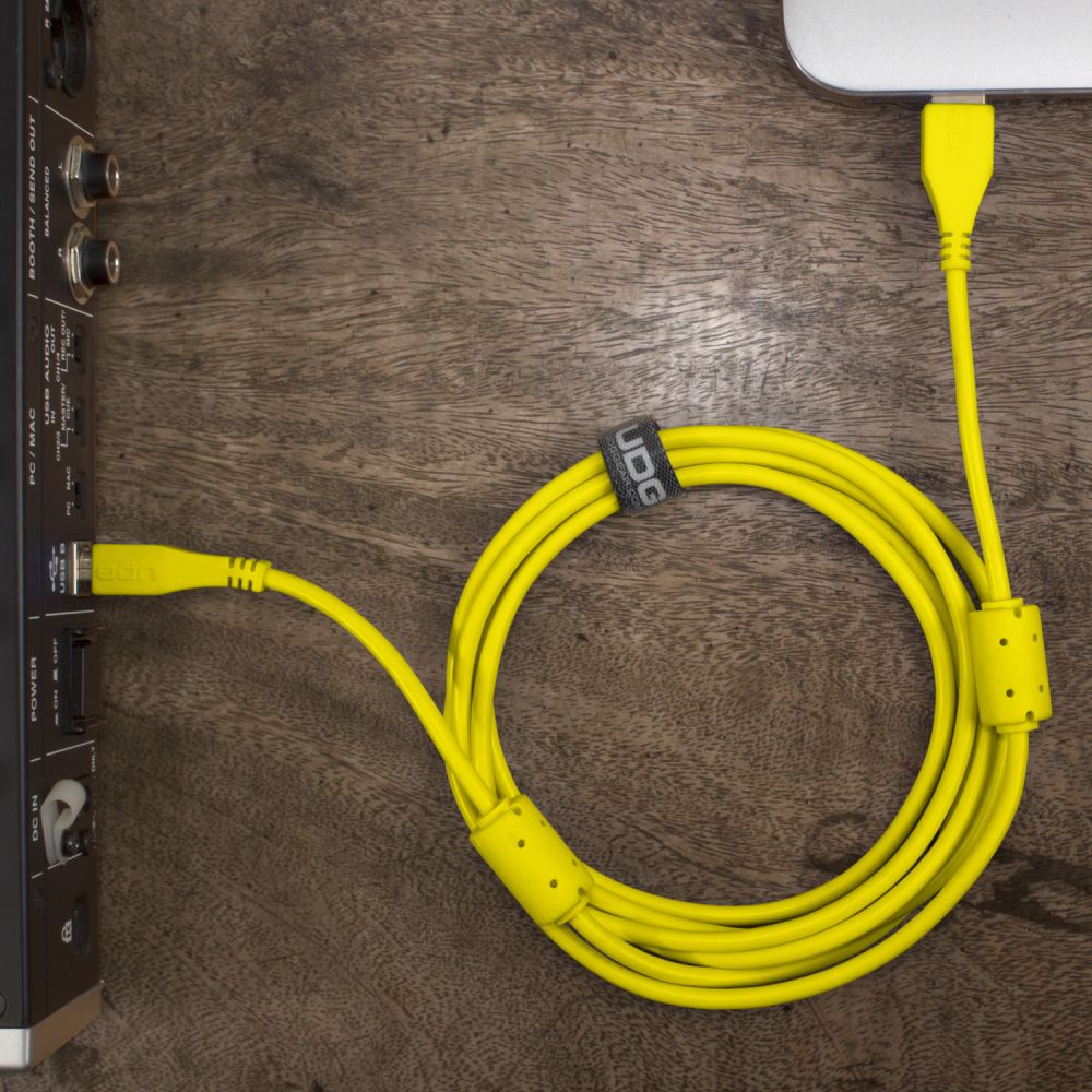 UDG Ultimate Audio Cable USB 2.0 A-B Yellow Straight 1 m по цене 1 084.80 ₽