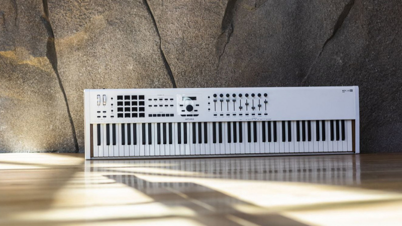 Arturia выпустили обновлённую Keylab 88 mkII c CV/Gate выходами