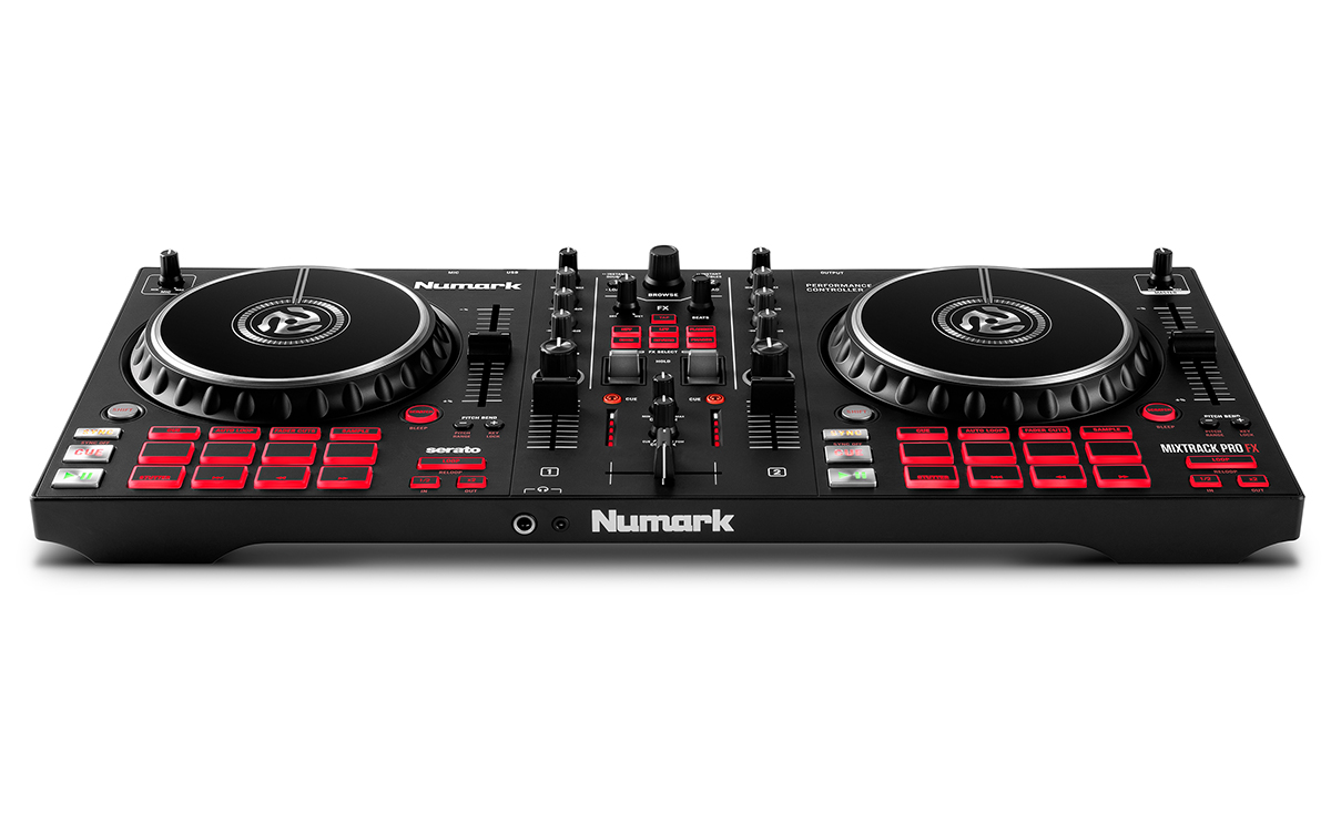 Numark Mixtrack Pro FX по цене 36 000 ₽