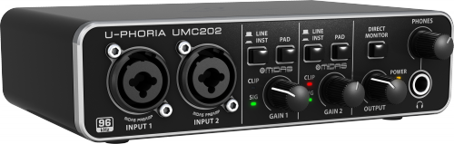 Behringer U-PHORIA UMC202HD по цене 10 990 ₽