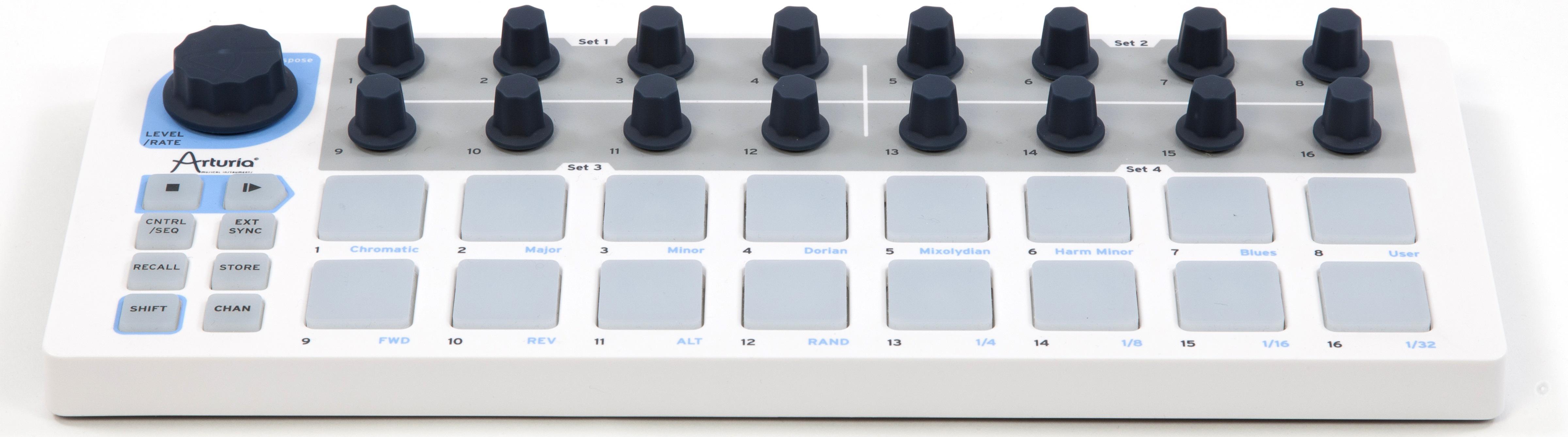 Arturia Beatstep по цене 14 250 ₽