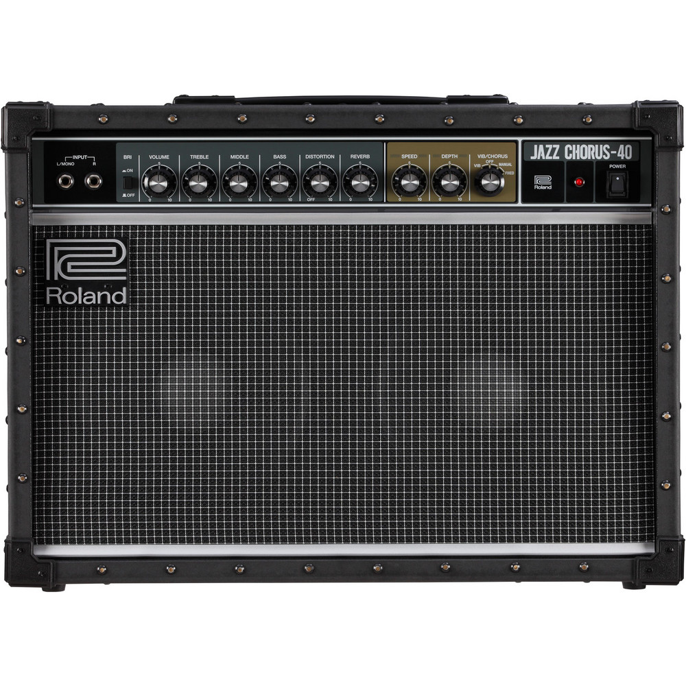 Roland JC-40 по цене 106 300 ₽