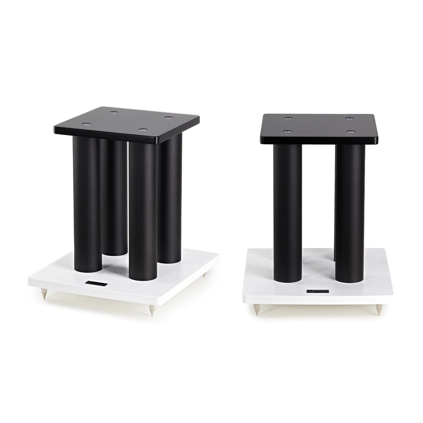 Radiotehnika T3B Black/White по цене 29&nbsp;990.00 ₽