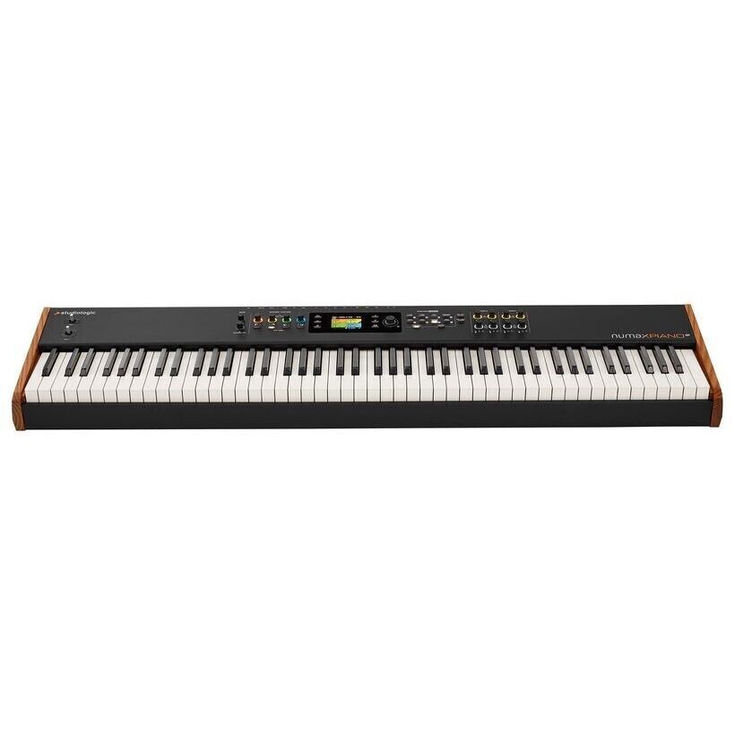 Studiologic NUMA X Piano GT по цене 212 240 ₽