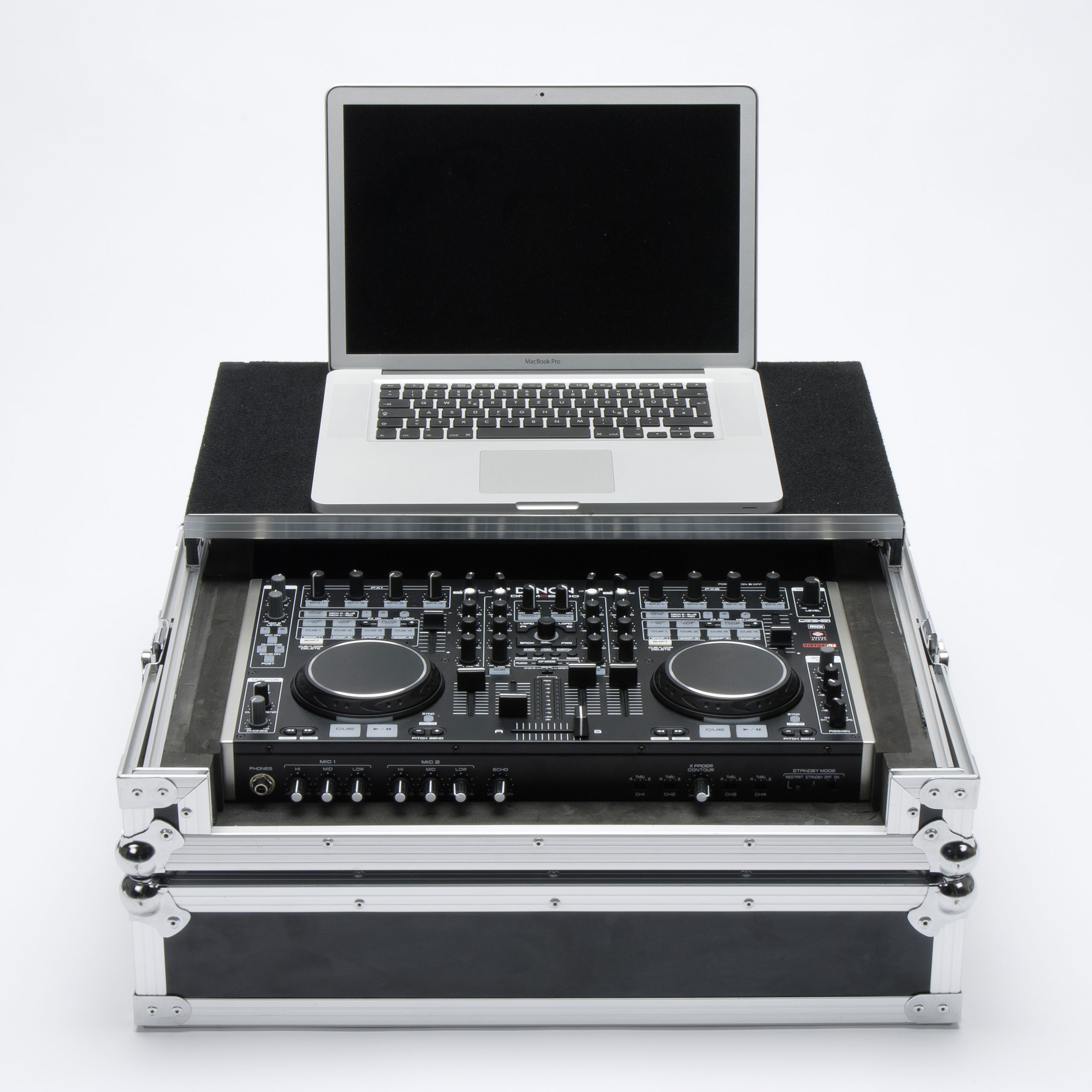 Magma DJ-Controller Workstation MC-6000 black/silver по цене 30 620 ₽