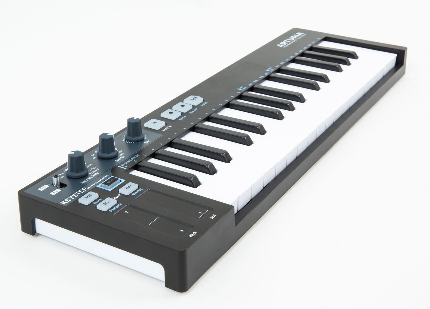 Arturia KeyStep Black Edition по цене 22 700 ₽