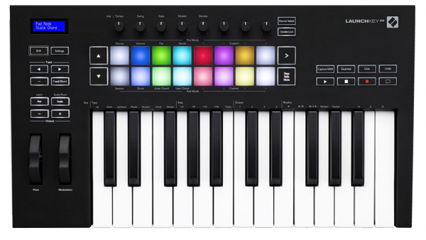 Novation Launchkey 25 MK3 по цене 22 660 ₽