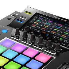 Pioneer DJ DJS-1000 по цене 113 490 ₽