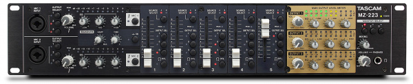 Tascam MZ-223 по цене 38 620 ₽