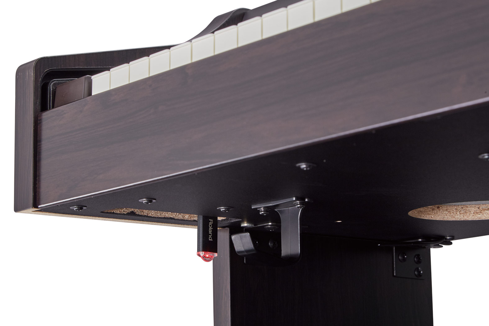 Roland RP302-CRL по цене 90 000 ₽