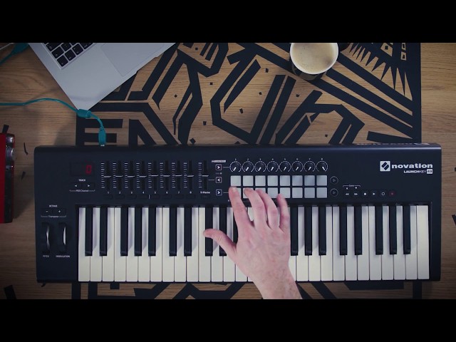 Novation Launchkey 49 MK2 по цене 18 400 руб.