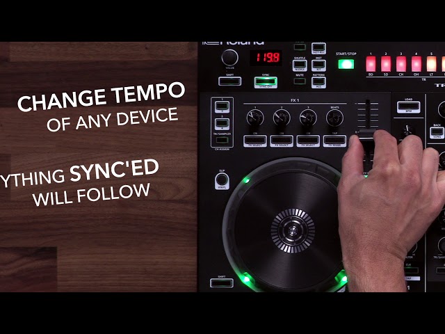 Roland DJ-505 по цене 108 900 ₽