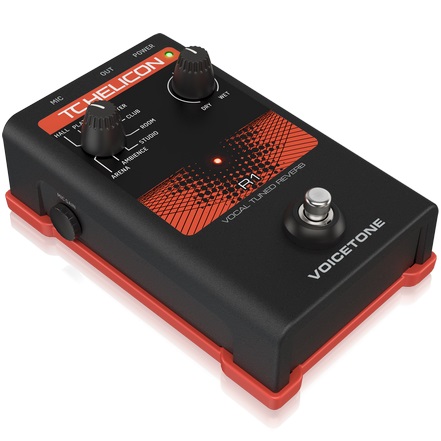 TC Helicon VOICETONE R1 по цене 15 380 ₽